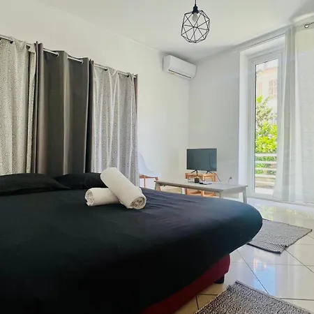 Grand Dans - Emplacement Unique - Proche - Clim - Grande Terrasse Appartement Nice